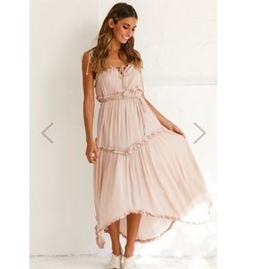 NEW Selfie Leslie sundress beige/pink L